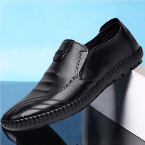 2019 Newset  Men Casual Shoes Fashion Men Shoes Genuine Leather Men Loafers Moccasins Slip on Men's Flats Male Driving Shoes